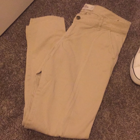 Kaki pants - Picture 3 of 3